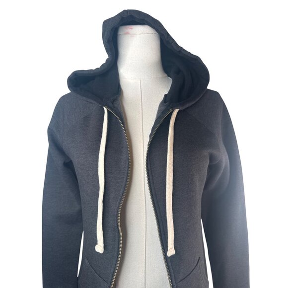 2/$30 Next Level Medium Chillin With My Snowmies Graphic Hoodie NWOT - Picture 8 of 13